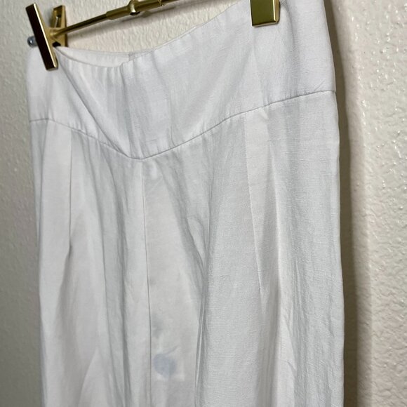 Just Bee Queen | Kai Linen Blend Wide Leg Pant in Ivory - Picture 4 of 6